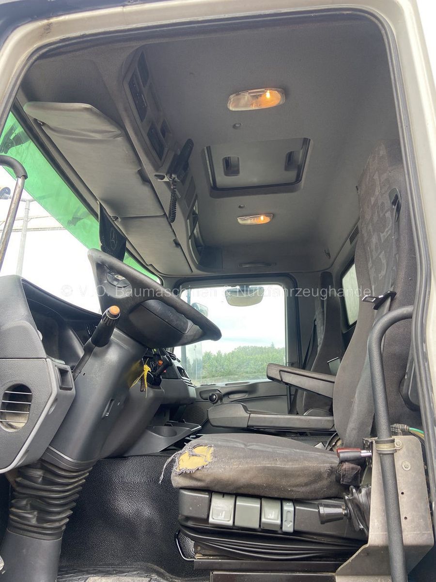 Fahrzeugabbildung Mercedes-Benz 4141 Kipper/kran 8x4
