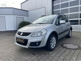 Suzuki SX4 Style*NAVI*SHZ* - Suzuki SX4 Style mit Benzin-Antrieb