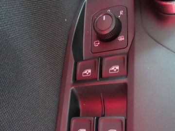 Fotografie 16 des Cupra Formentor 1.5 eTSI 5.-J.Garantie AHK Edge