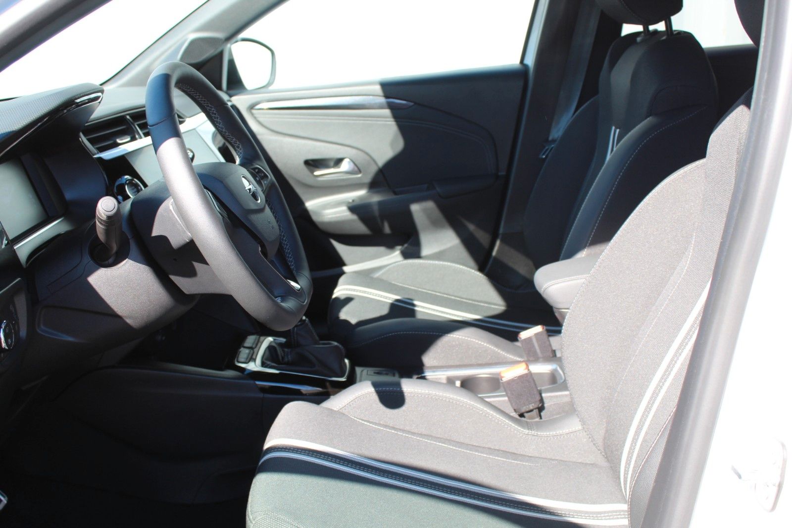 Fahrzeugabbildung Opel Corsa GS Navi*Sitzh.*Allw.*Kamera