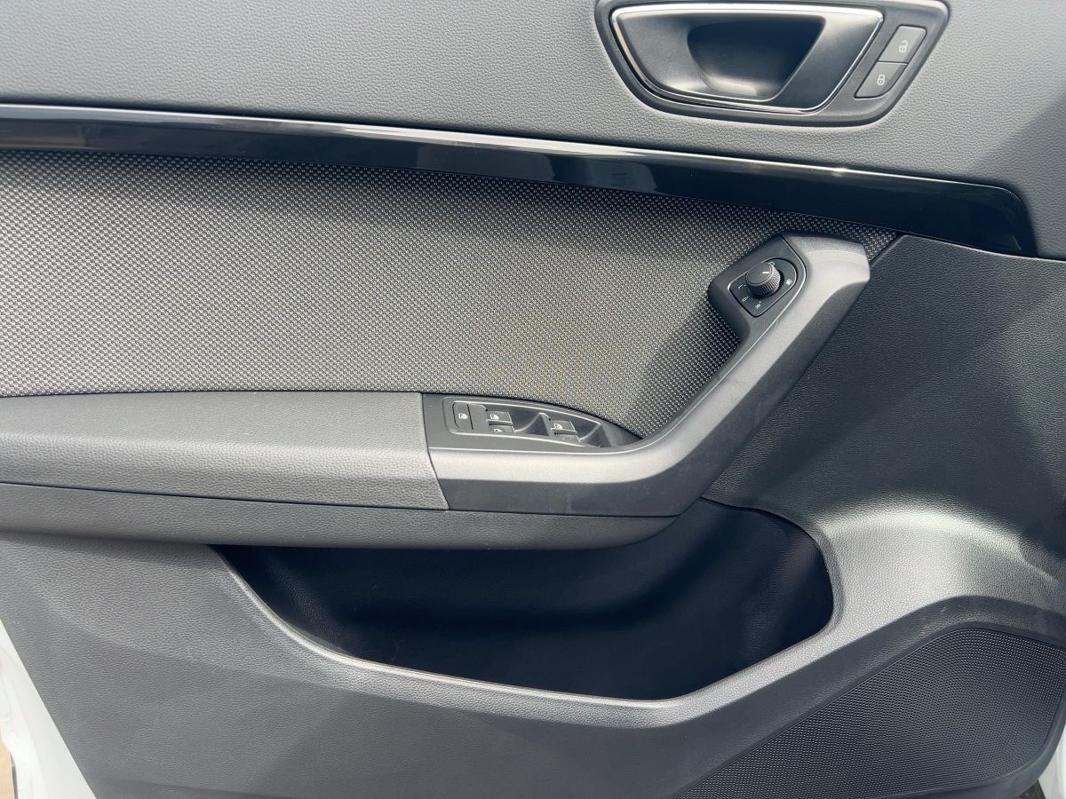 Seat Ateca 1.6 TDI Xcellence DSG LED Navi Kamera foto 12