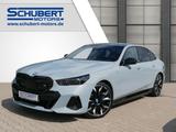 BMW i5 M60 xDrive LED H&K PANO AHK Memory - BMW i5 mit Anhängerkupplung