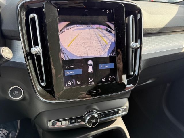 Volvo XC40 T2 Core mit Kamera Sitzheizung GJR PDC Navi foto 17