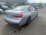 BMW 740 Baureihe 7 Lim 740 d xDrive,Navi,Msport - BMW 740: 740d Xdrive