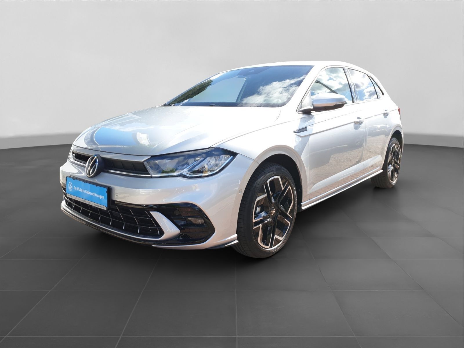 Volkswagen Polo 1.0 TSI DSG R-LINE LM17 KAMERA SITZHZ CLIMA foto 2
