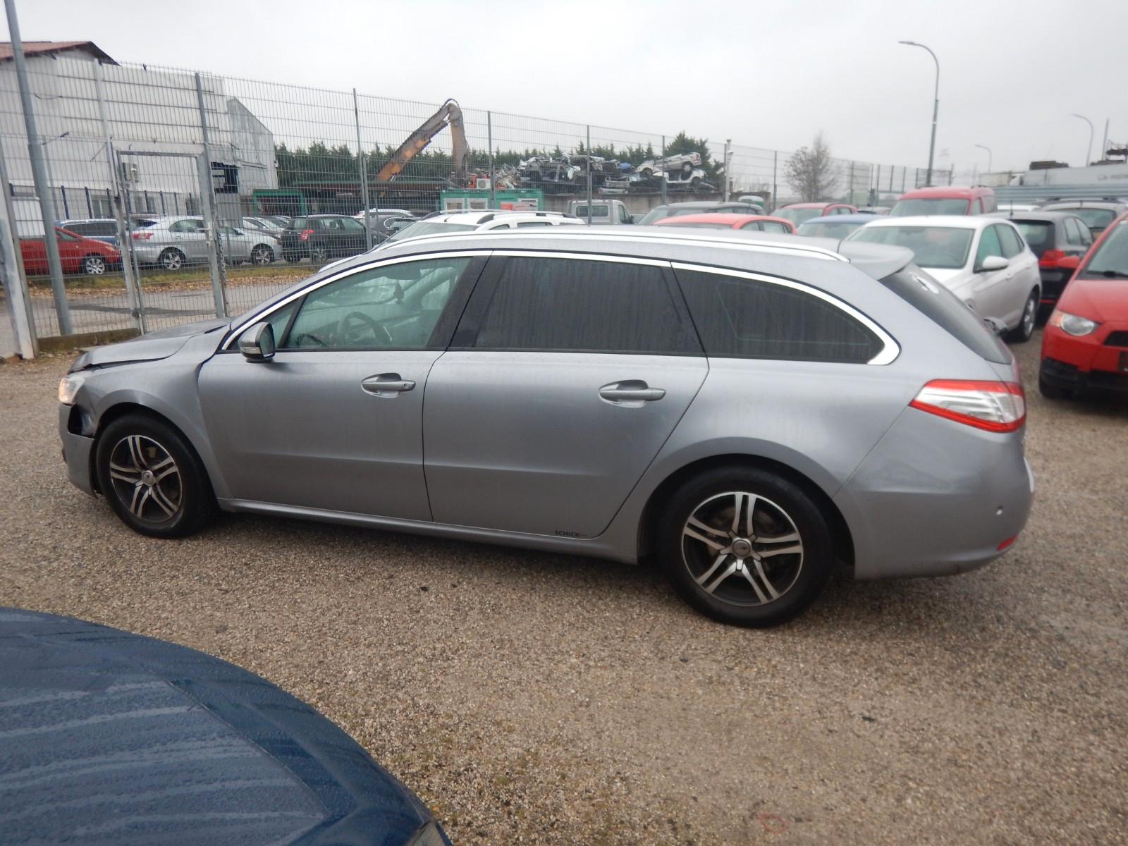 Peugeot 508 2015 — photo 19