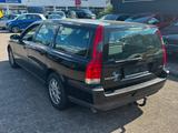 Volvo V70 2.4 Premium - Volvo aus 2001
