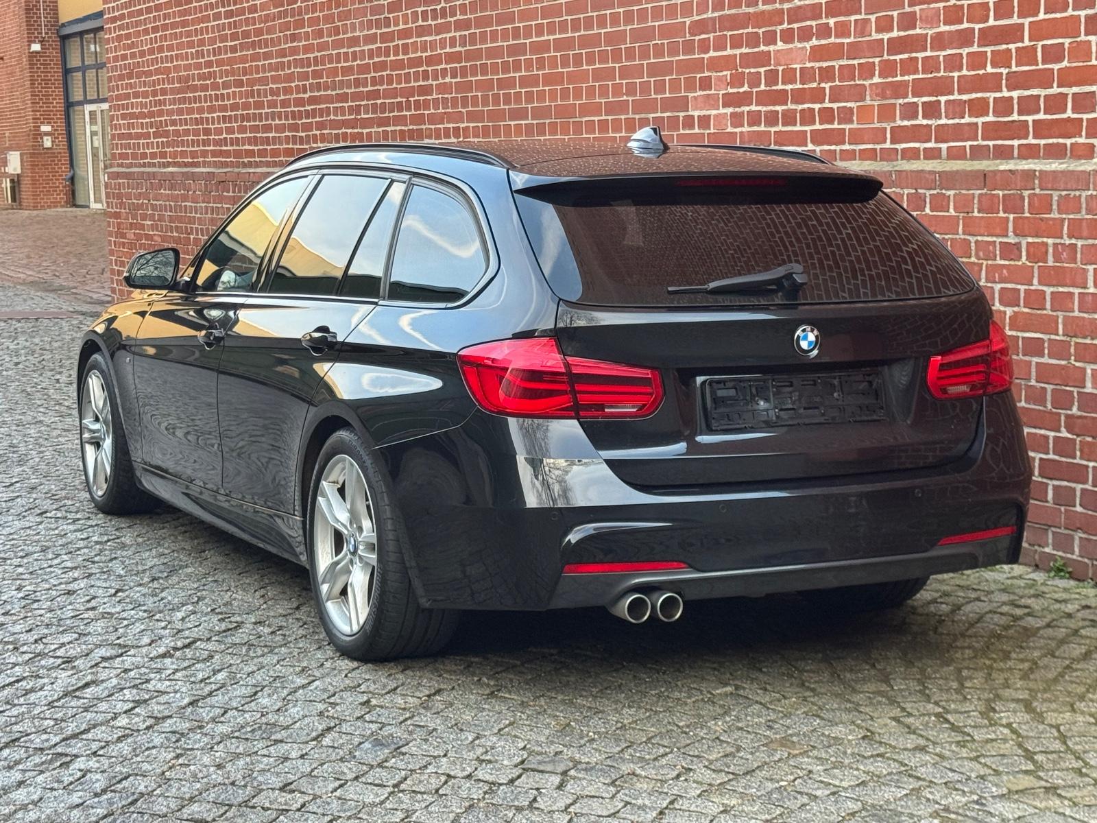 BMW 320 D Touring M Sport 190ch BVA - Hayon Électrique - Volant Cuir