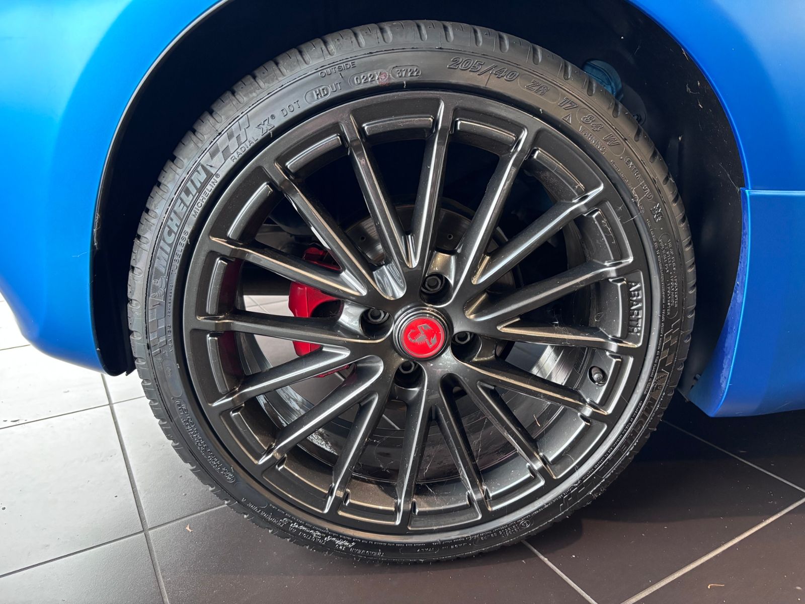 Fahrzeugabbildung Abarth 595C  Competizione BEATS XENON NAVI