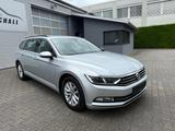 Volkswagen 2.0 TDi DSG Comfortline 1.Hd Business LED Kamera - Volkswagen Passat Variant in Karlsruhe