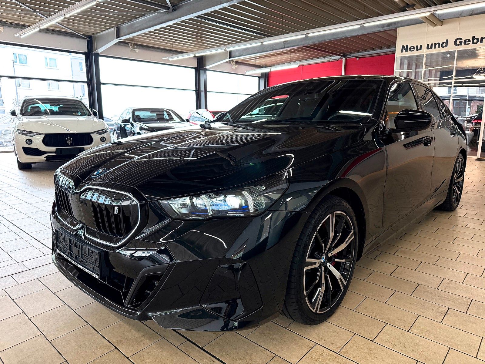 BMW i5 40 xDrive M SPORT *VOLLAUSST+20'M+NP. 99.750€ foto 4