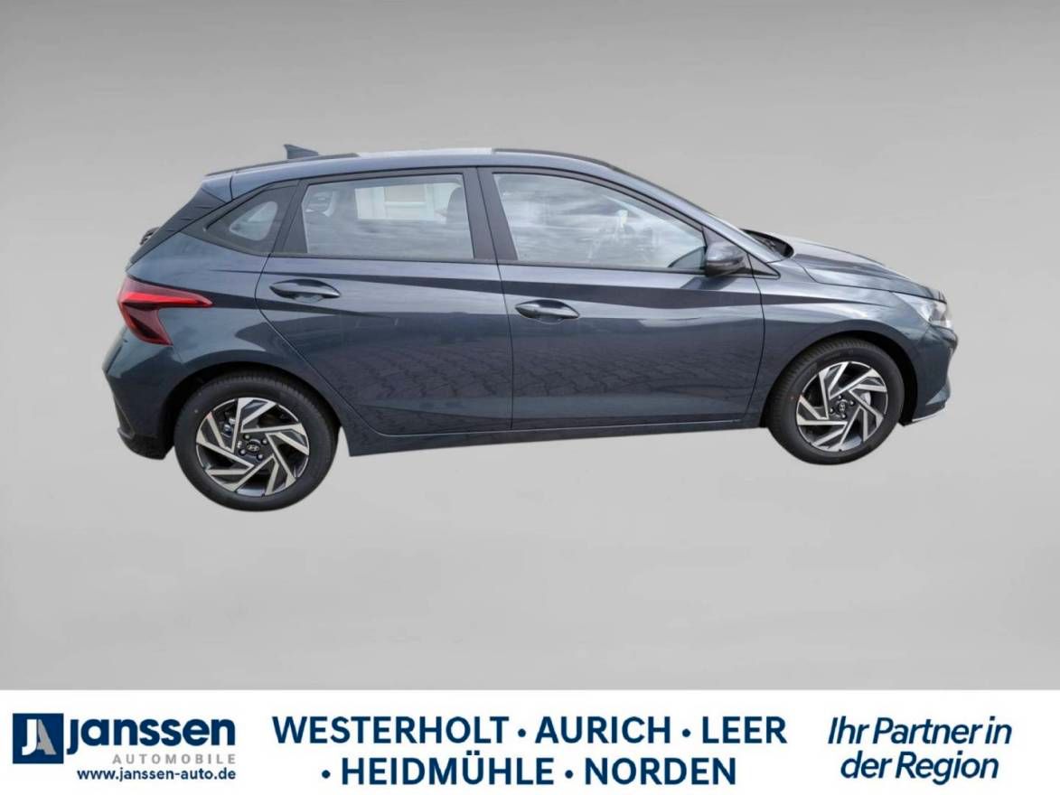 Fahrzeugabbildung Hyundai i20 Trend, Komfortpaket/Navi/Rückfahrkamera/Sitz