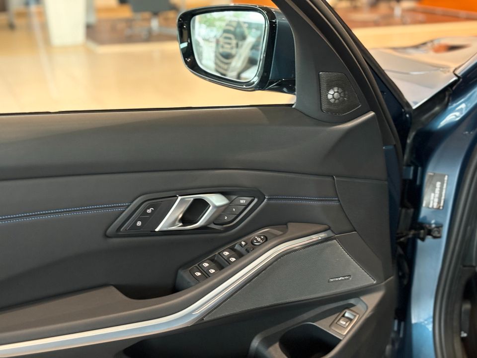 BMW 320 - Bild 16