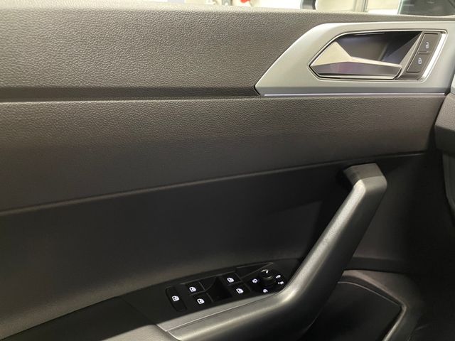 Polo Energy 1.0 TSI DSG NAVI SHZ LED ACC