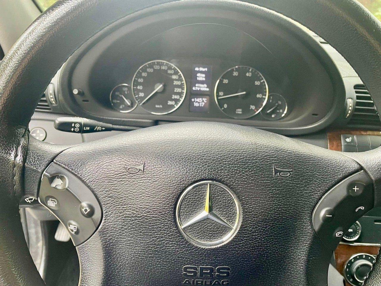 Mercedes-Benz C180 2006 — photo 11