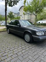 Mercedes-Benz E 280, 280 E, W 124 - Mercedes-Benz 280: 280e