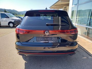 Volkswagen Touareg - 4