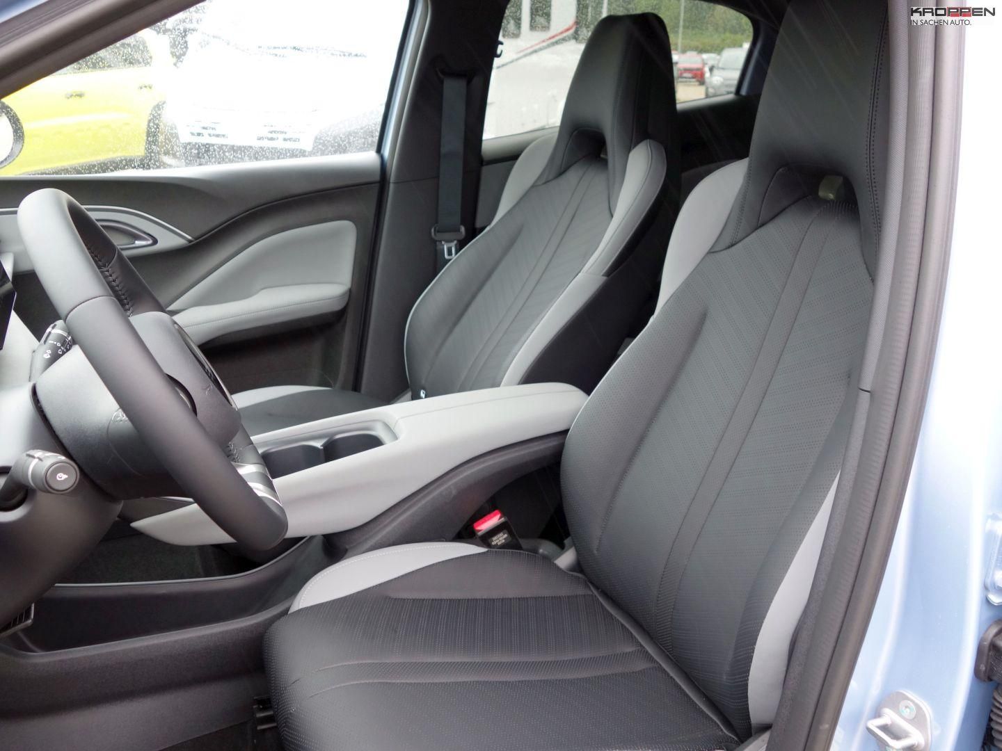 BYD DOLPHIN SURF
