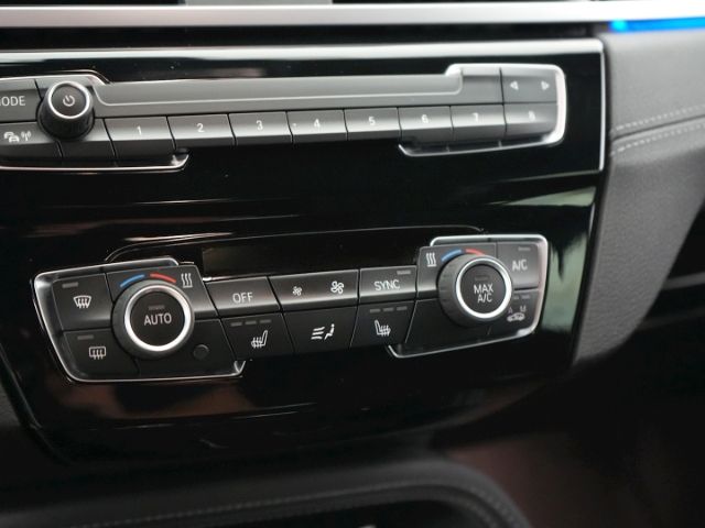 X2 sDrive 18 i ADVANTAGE PLUS DCT+NAVI+SITZHEIZU