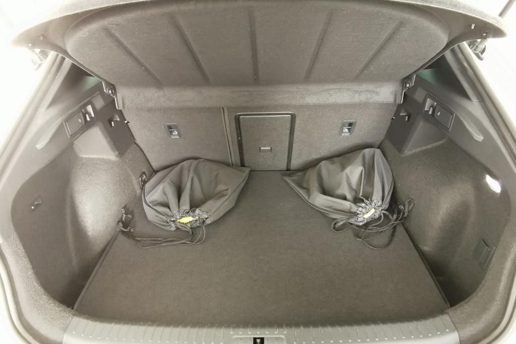 Cupra Formentor 1.4 TSI e-HYBRID 150kW AHK*Pano*PDC