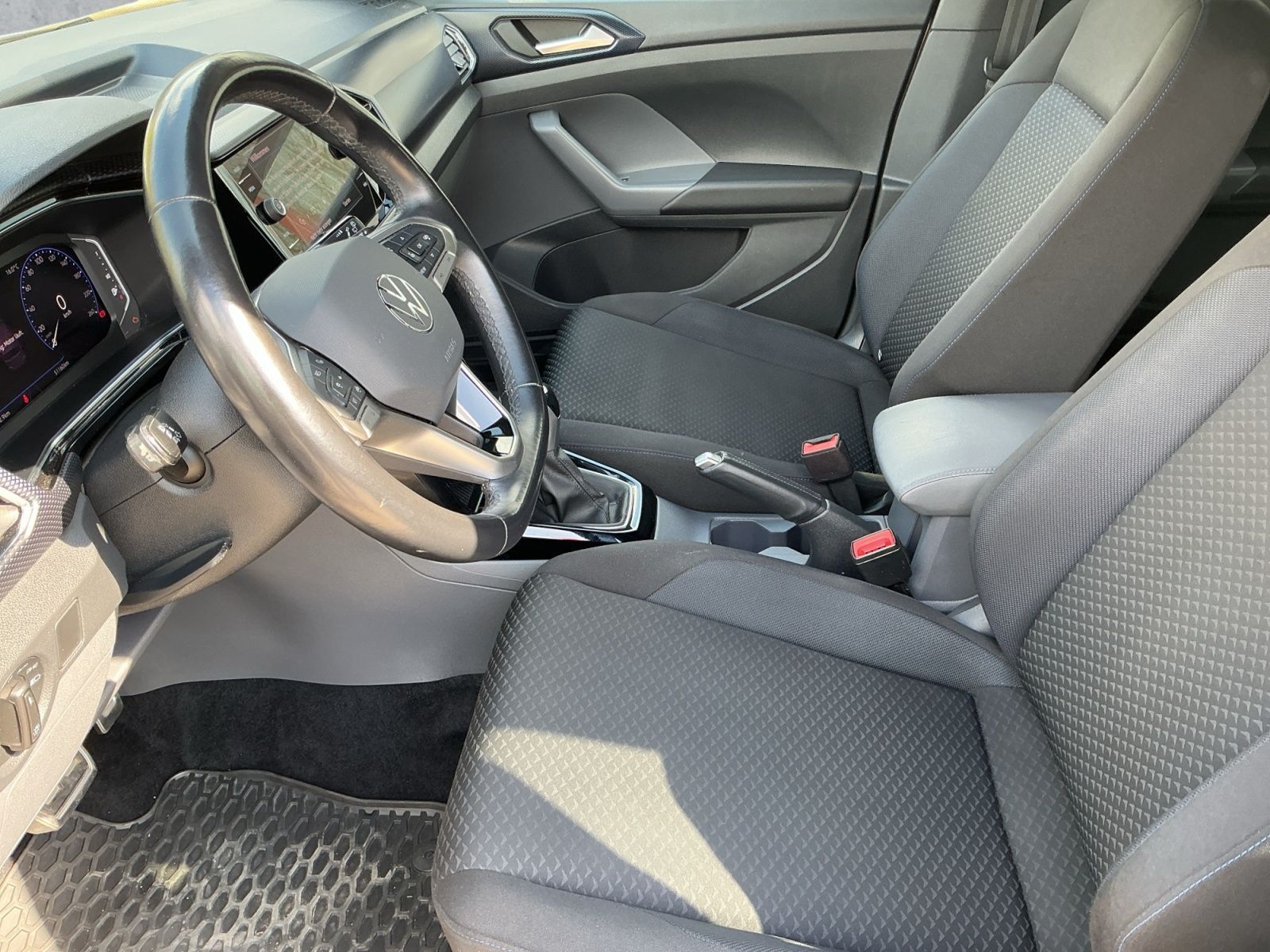 Volkswagen T-Cross - Bild 12