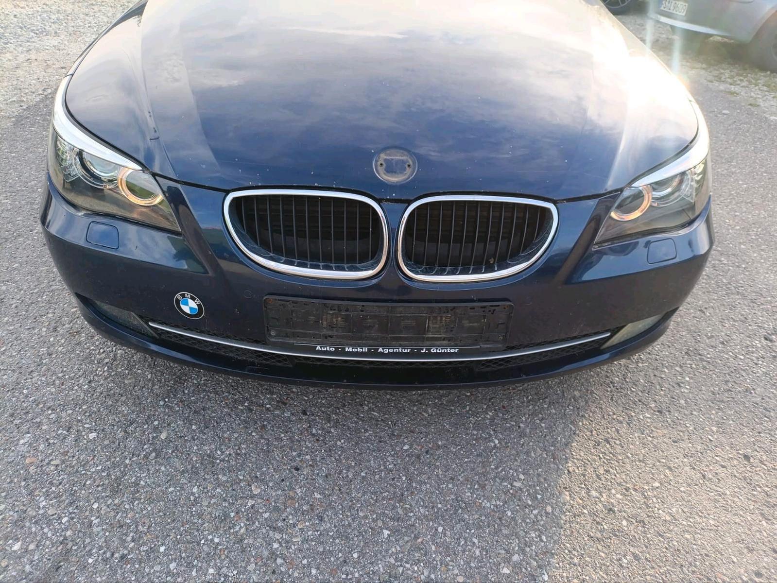 BMW 520 2009 — photo 13