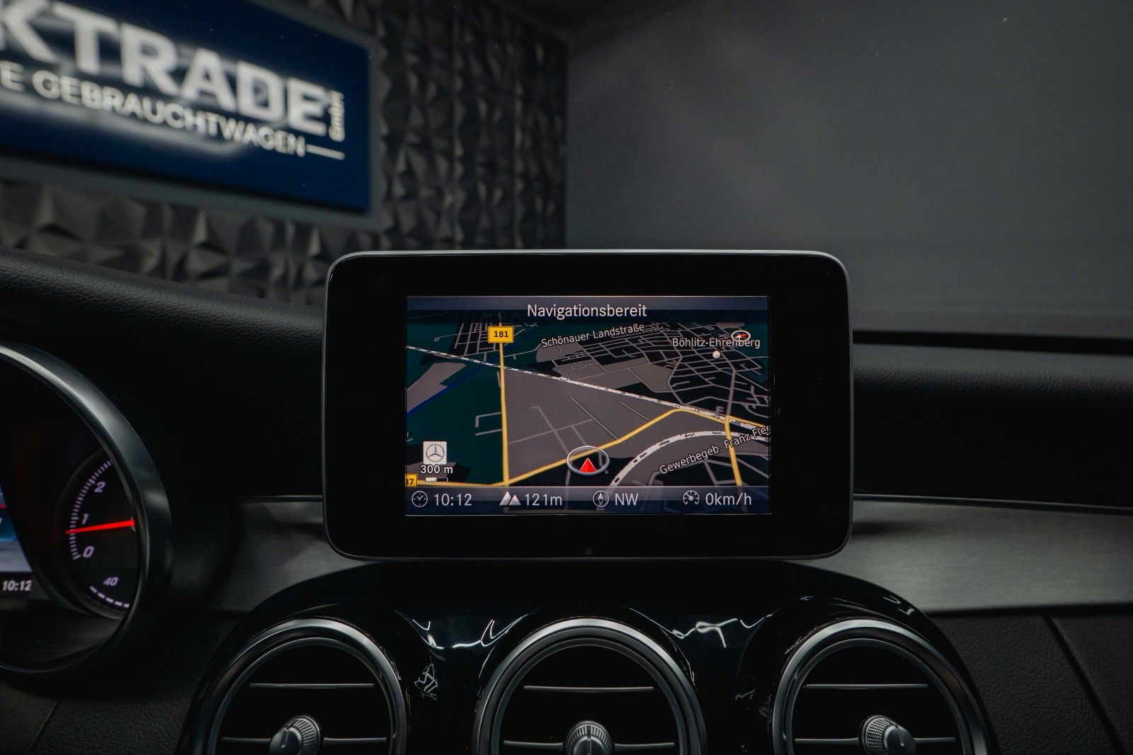 Fahrzeugabbildung Mercedes-Benz C 400 T 4Matic AMG Night-Edition *LED*19%*