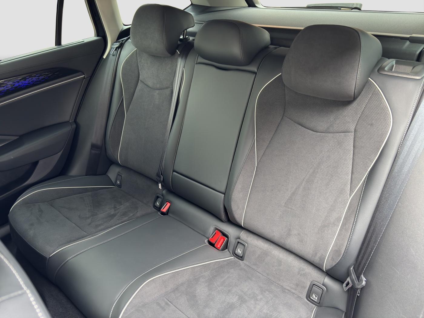 Volkswagen Passat 2.0 TDI Var. Business *Sitzklima*AHK*Navi, миниатюра 16