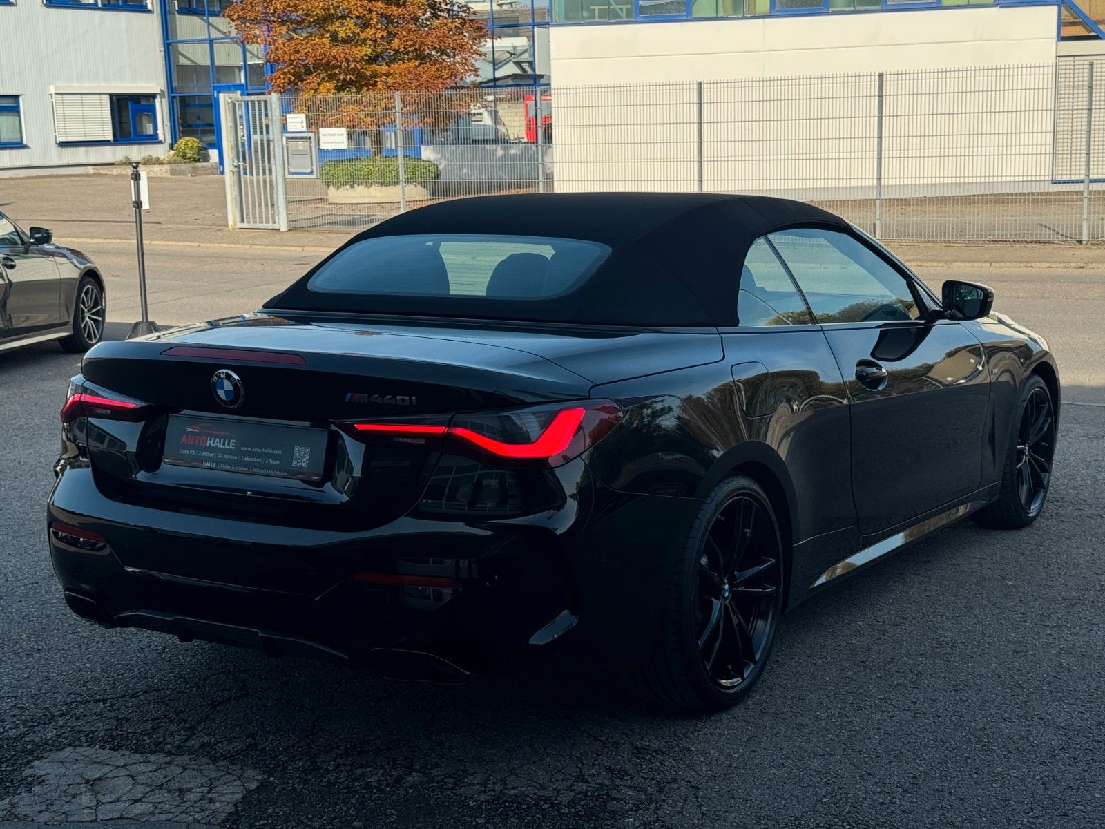 Fahrzeugabbildung BMW M440i Cabrio 360° H&K HD Laser Adap. Shad. Carb.