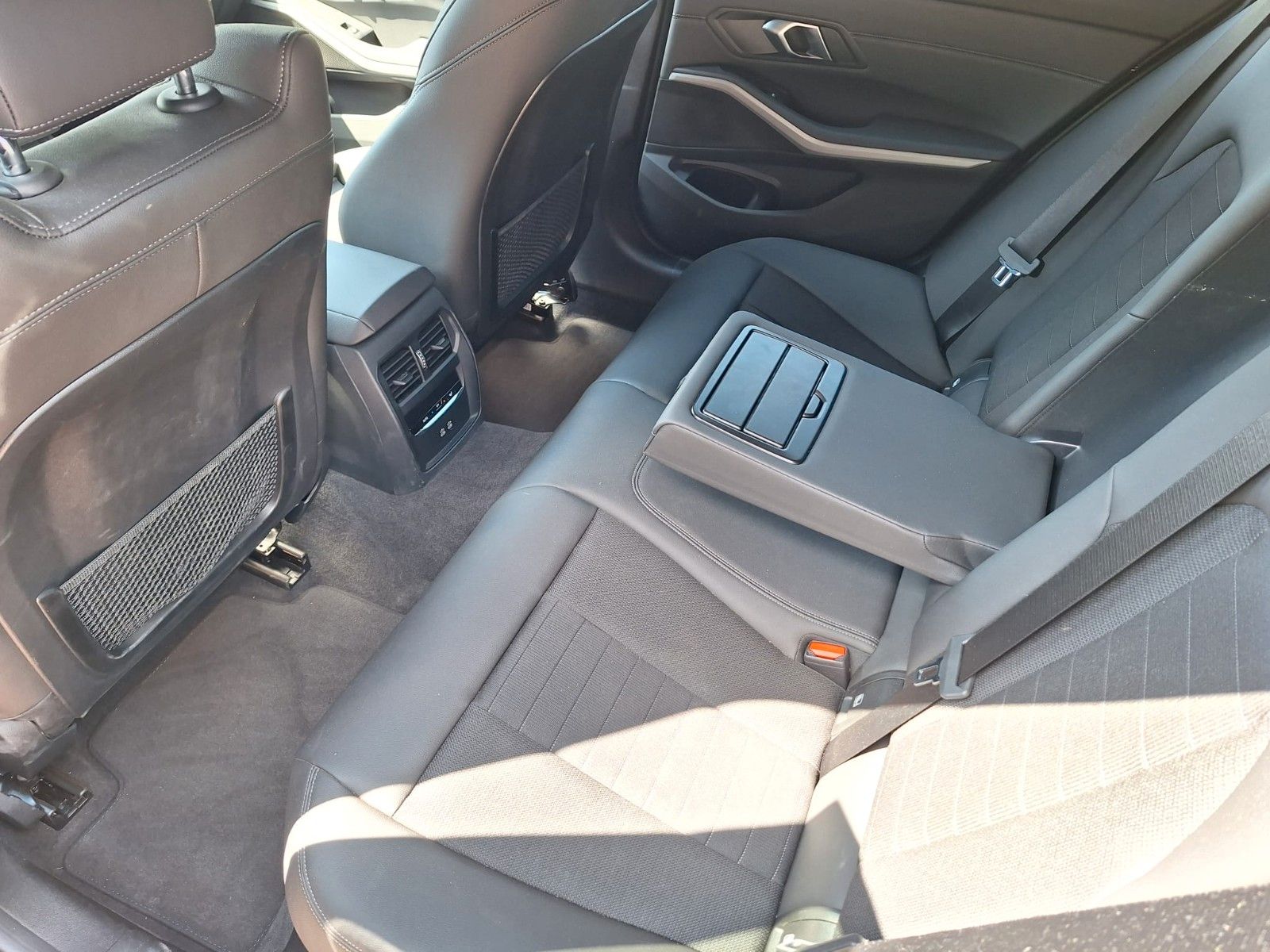 BMW 320i Touring, OPF foto 14