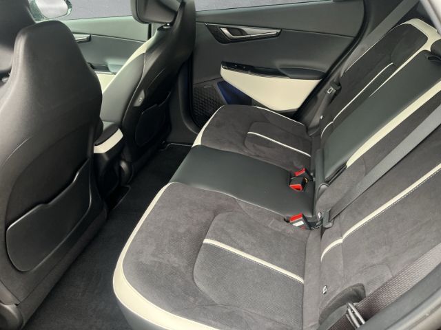 Fahrzeugabbildung Kia EV6 PE GT-LINE 84 kWh AWD *WÄRMEPUMPE*DRIVEWISE*