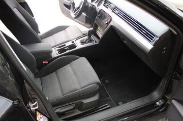 Volkswagen Passat Variant - 10