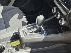 Fahrzeugabbildung Captur II Techno E-TECH Plug-in 160