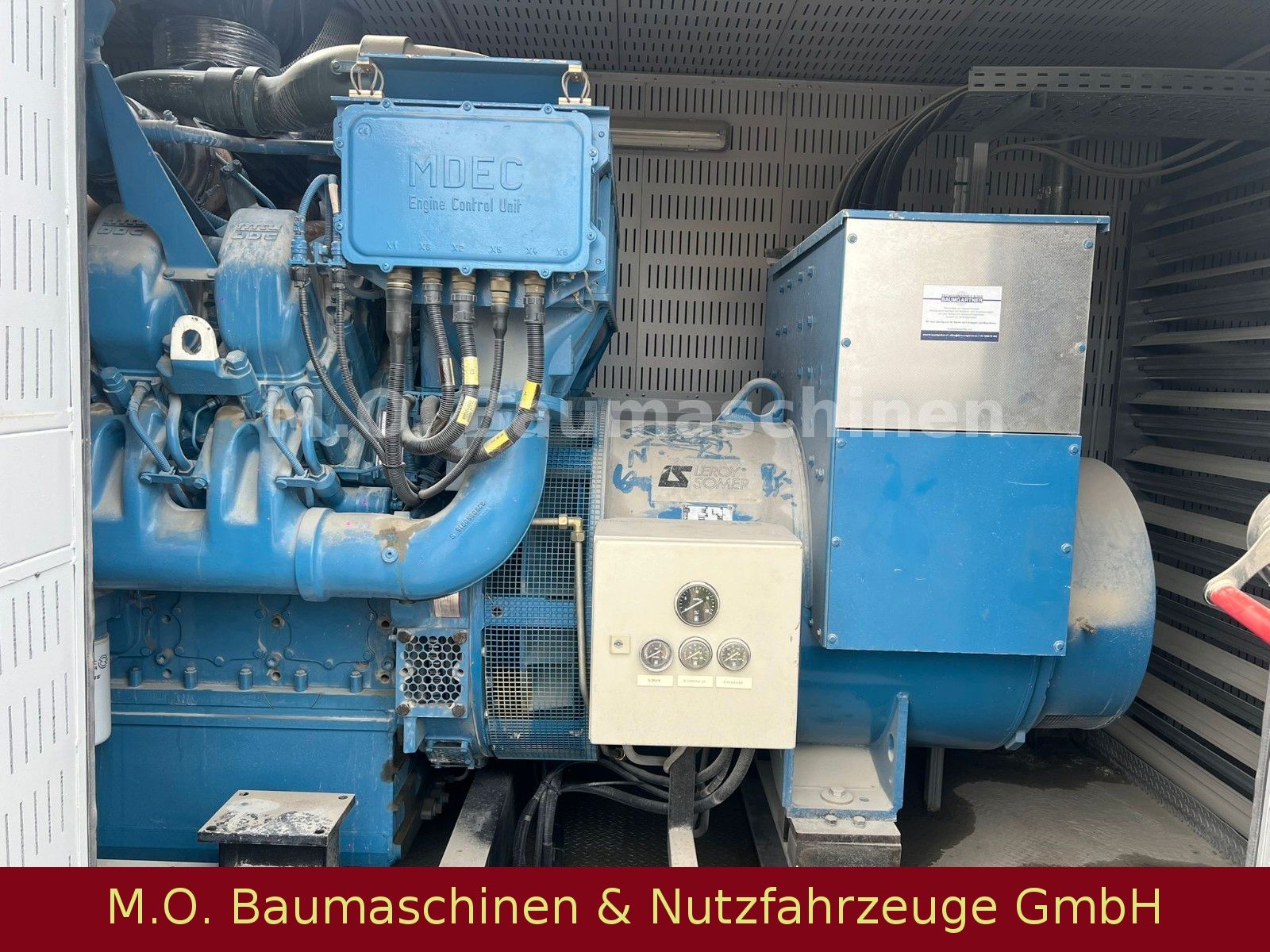 Fahrzeugabbildung Andere Stromaggregat 1000 KVA MTU / 8 Zylinder /