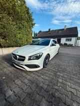 Mercedes-Benz CLA 180 Peak Edition - Top g... - Mercedes-Benz CLA 180 in Stuttgart