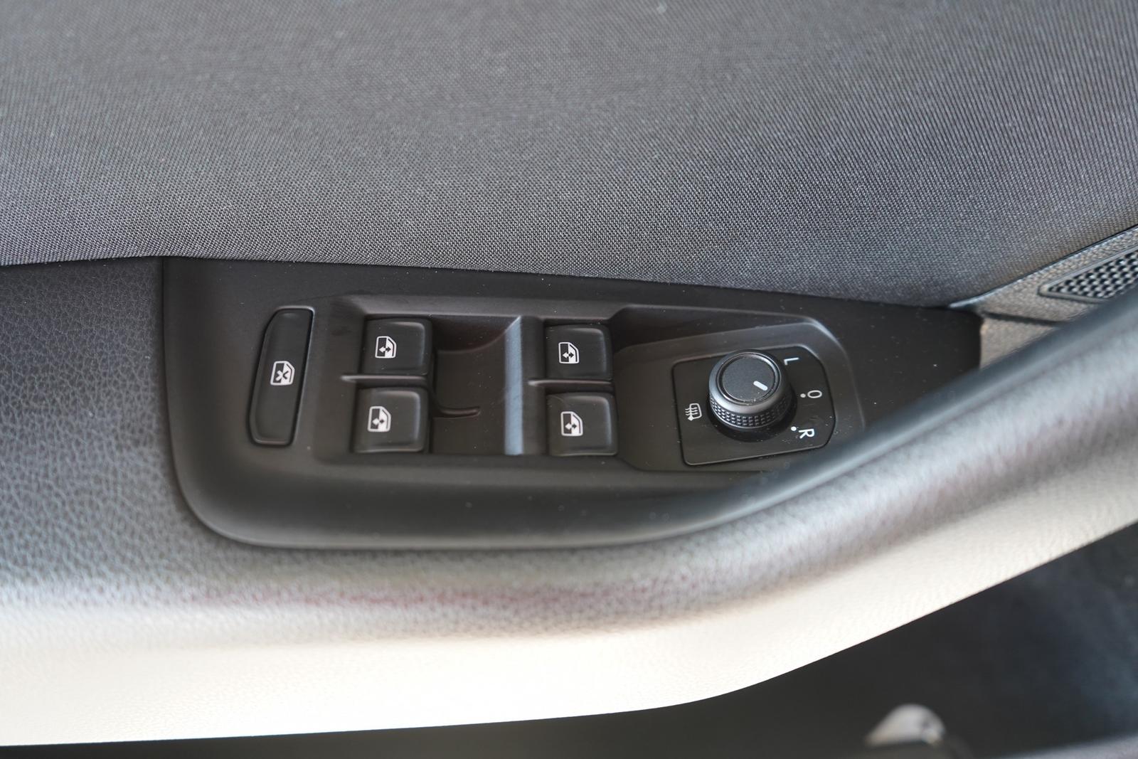 Volkswagen Passat 1.6 TDI Business LED Navi Kamera, миниатюра 23