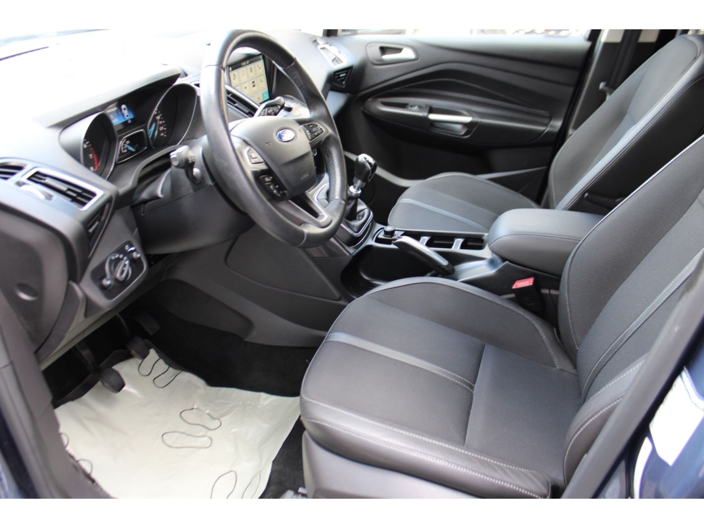 Fahrzeugabbildung Ford Grand C-Max Titanium 7-Sitze Xenon Navi RFK TWA
