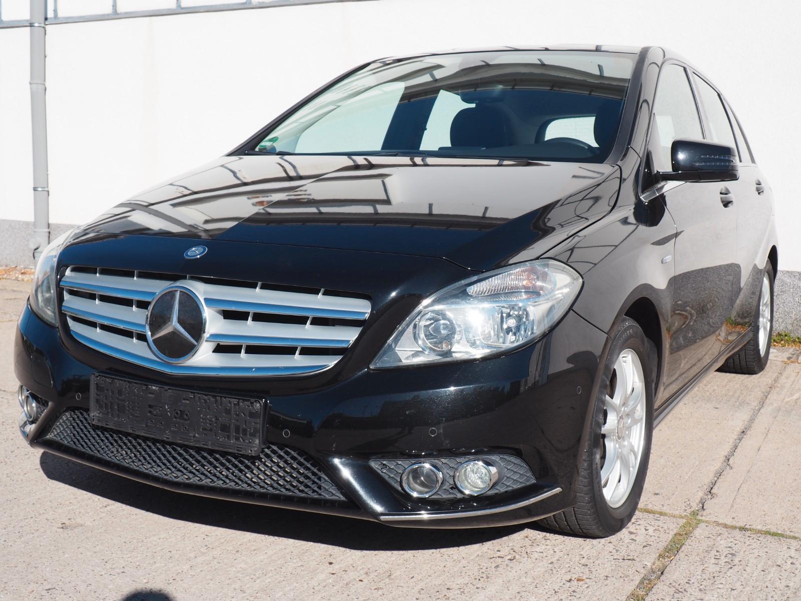 Mercedes-Benz B 180 TÜV NEU SERVICE NEU VOLL MERCEDES SCHECKH.