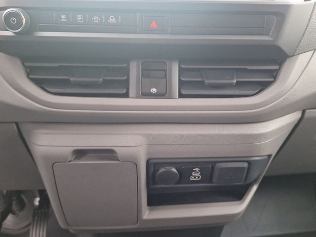 T7 Transporter Kasten 64 kWh