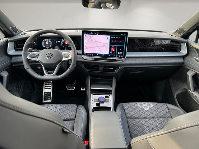 Fahrzeugabbildung Volkswagen Tayron 2.0TDI DSG 4M R-Line AHK+PANO+STDHZG+20"+