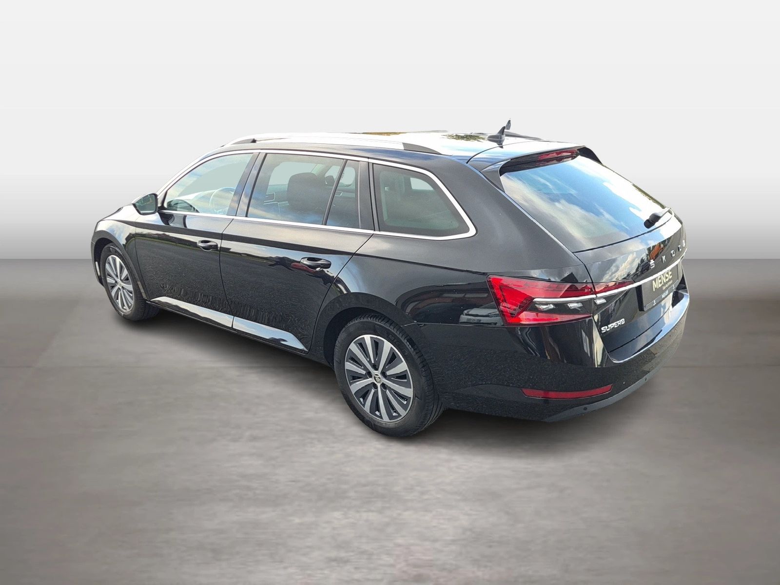 Skoda Superb Combi Style 2.0l TDI 110kW 7-Gang-DSG AHK imagem 3