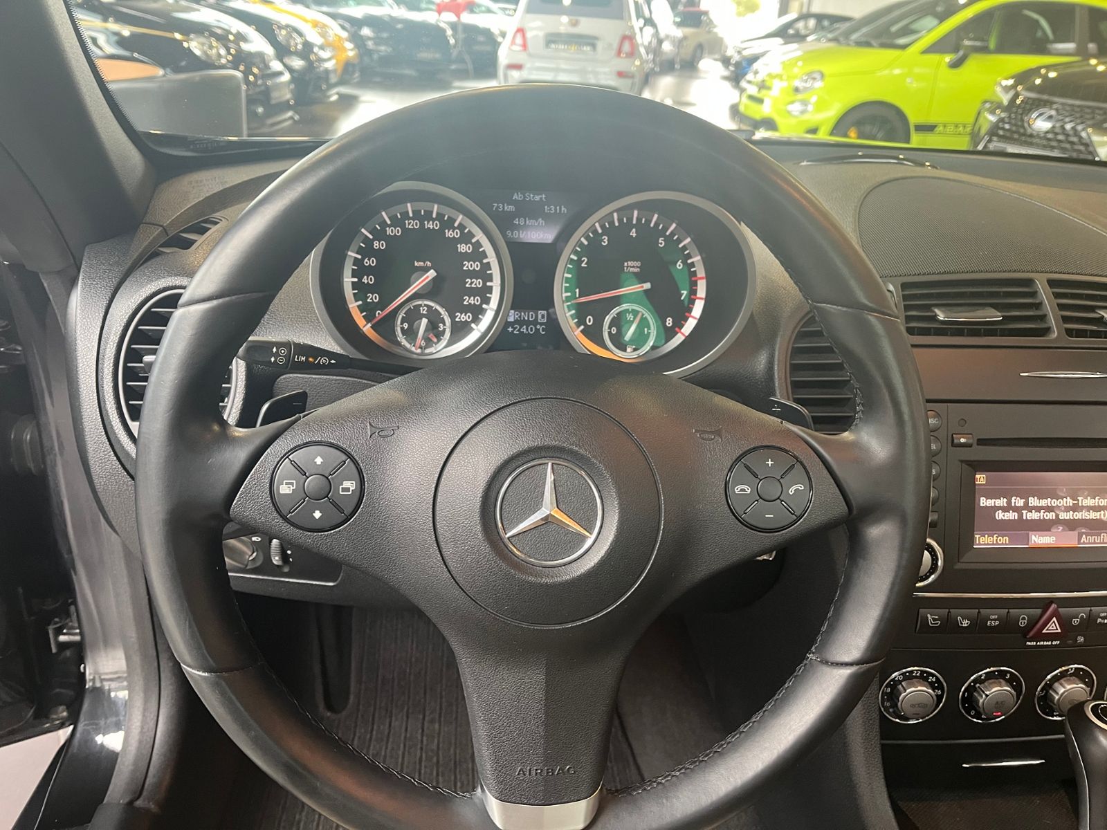 Fahrzeugabbildung Mercedes-Benz SLK Roadster 200 Kompressor AIRSCARF PDC SHZ