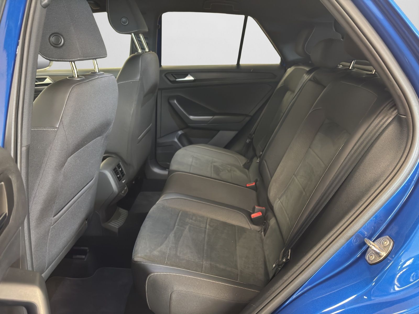 Volkswagen T-Roc - Bild 15