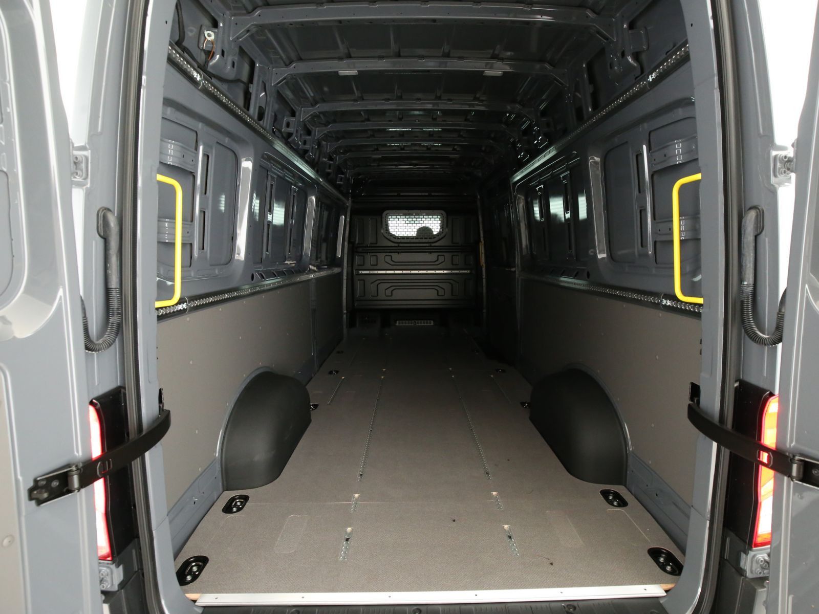 Volkswagen Crafter - Bild 15