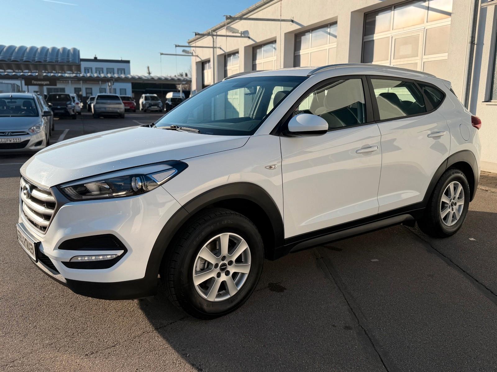 Hyundai TUCSON 1.6 Classic / Navi / WR / AHK