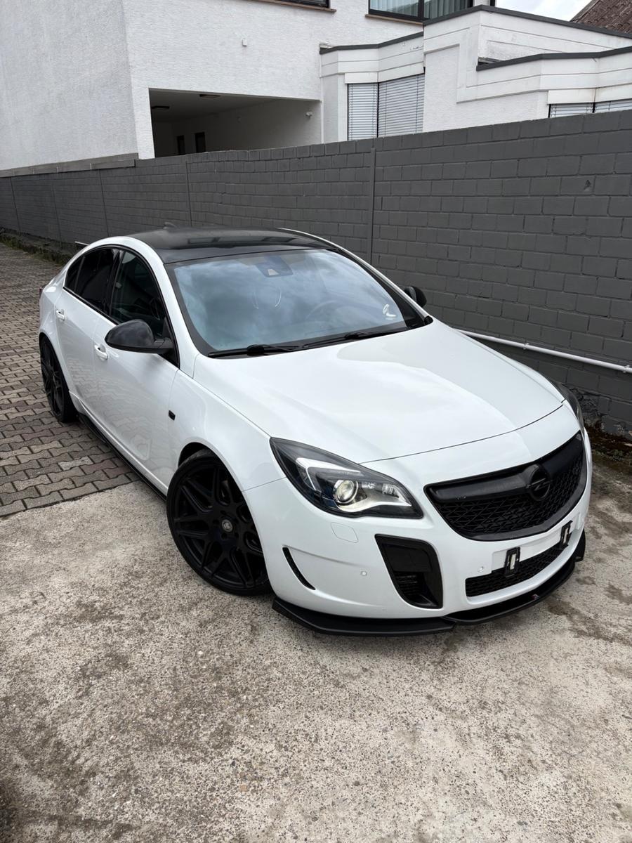 Opel Insignia OPC 4x4 UNLIMITED SPUR/TOT/NAVI/ACC/SZH