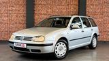 Volkswagen Golf 1.6 Special Variant KLIMA*SHZ*TÜV-NEU - Volkswagen Golf aus 2003: 1.6