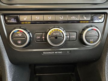 Volkswagen Golf VI Cabriolet Cup *Sitzh*PDC*