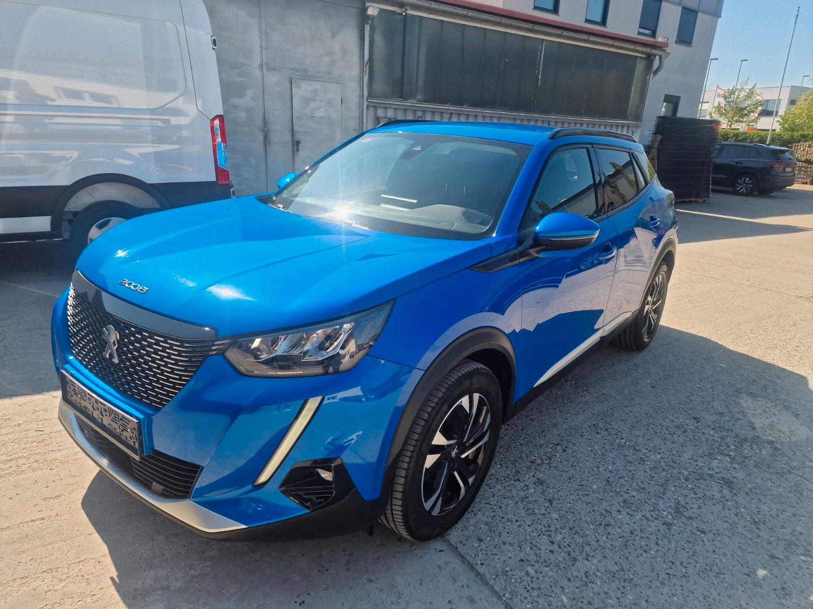 Peugeot 2008 Allure Pack,Automatik, Kamera, Navi imagem 3