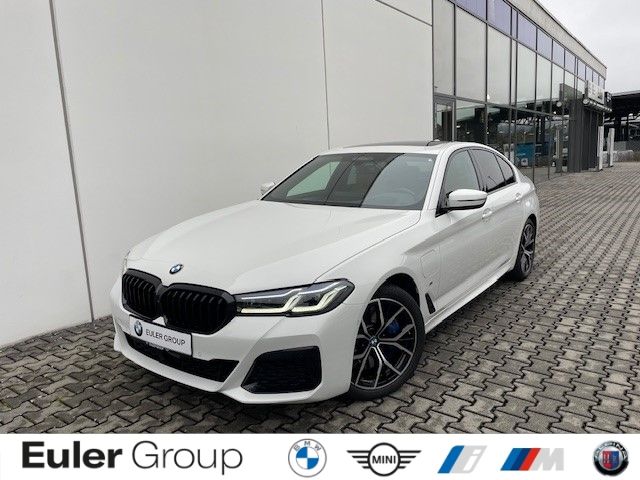 BMW 545 e Lim xDrive M-Sport AHK PANO H/K HUD Parkas